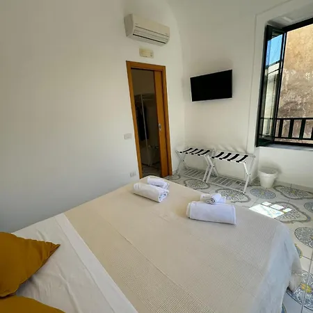 Guest house Il Vicoletto 2*
